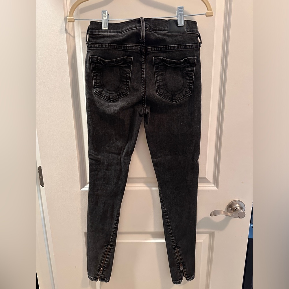 True religion jeans- HALLE mid rise super skinny jeans in size 26 in black